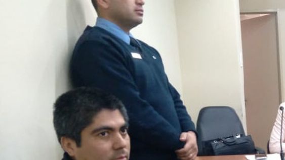 EL SACERDOTE Walter Bustos ya registra una pena de 3 años por abusar de un menor de 15 años. En octubre pasado, le dieron 10 años por otro abuso y volvió a la cárcel.