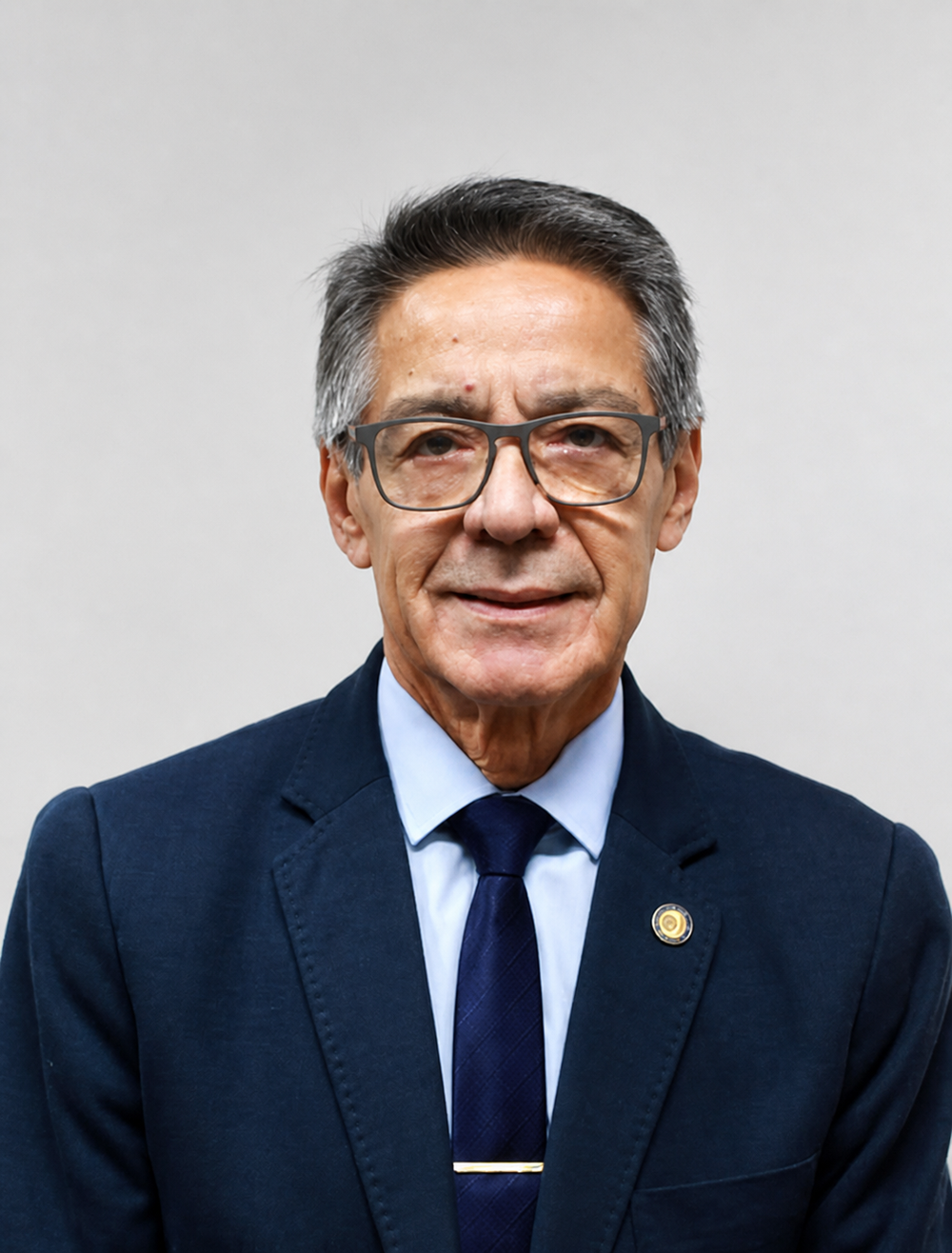 Oscar Mario Fernández.