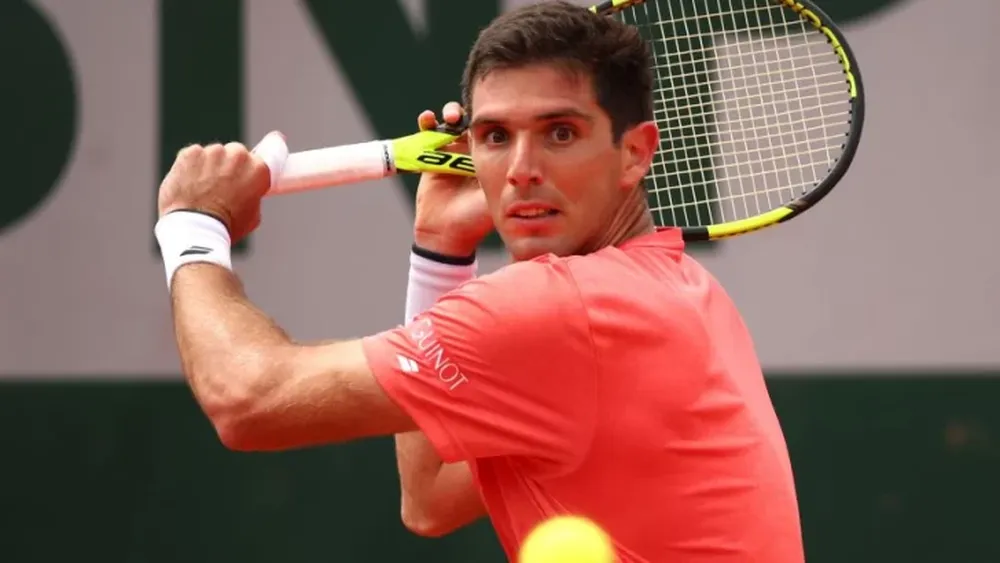 Delbonis ganó el duelo argentino en Suecia; Pella avanzó y Mayer quedó afuera en Bastad