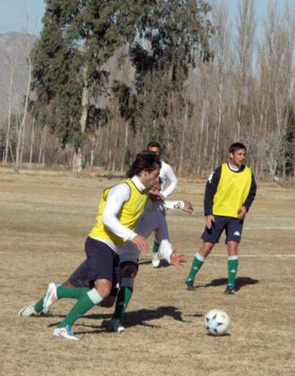 Media hora de fútbol para plasmar el primer equipo