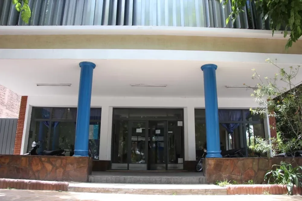 La golpeó e insultó porque se demoró con su hermana: “Sos una p…, no servís para nada”