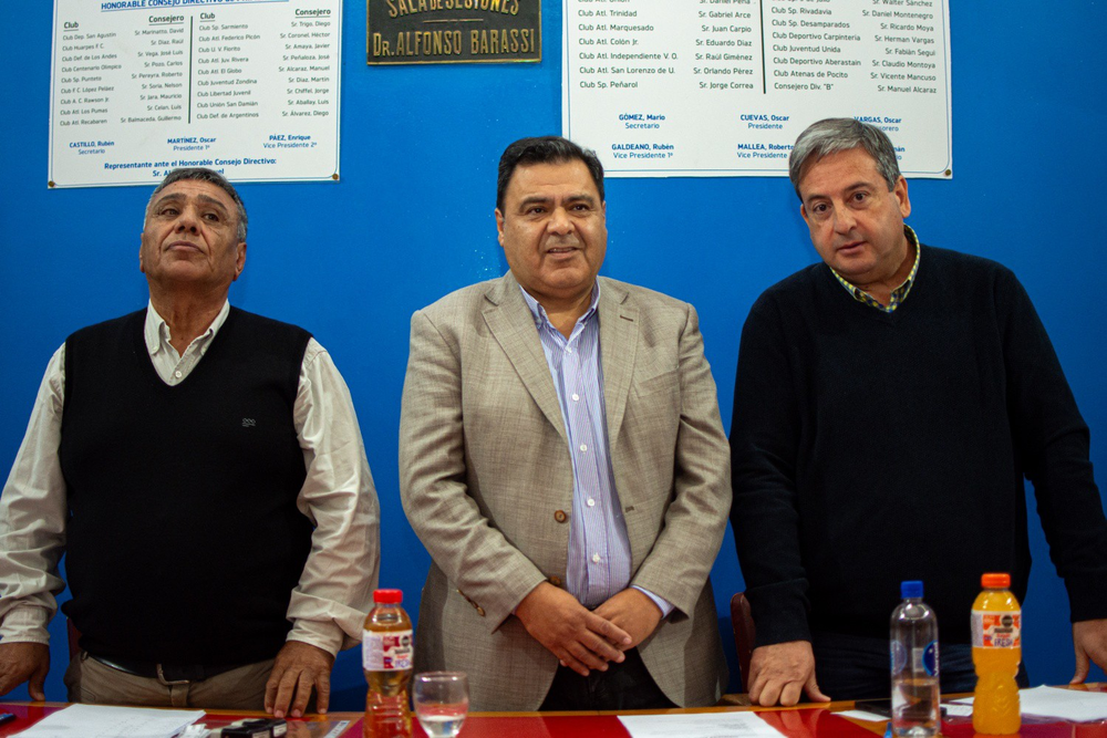 Vicente Mancuso, Juan Valiente y Gerardo Iturrieta serán quienes manejen la Liga por dos años más. Foto: Prensa LSF