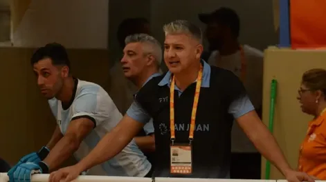 Las selecciones masculinas de hockey meten primera