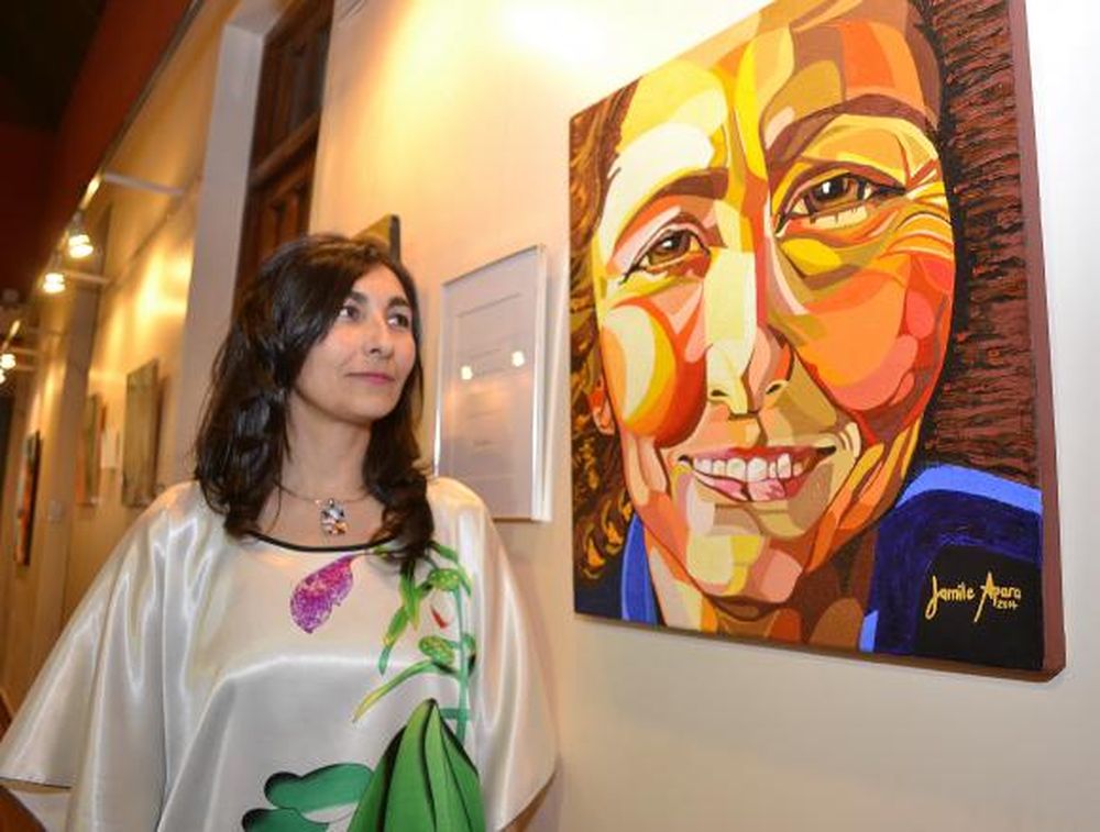 Exposición de Jamile Apara en Alianza Francesa