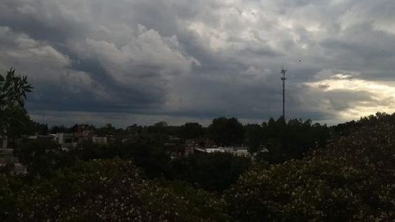 San Juan, bajo dos alertas meteorológicos: a las altas temperaturas se suman tormentas