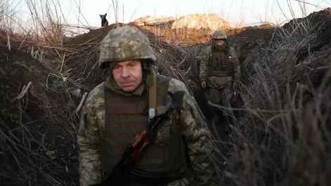 Ucrania reportó 2 soldados muertos y 12 heridos por bombardeos de separatistas