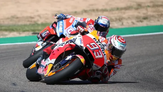 Un niño murió tras sufrir un brutal ataque de perros callejeros