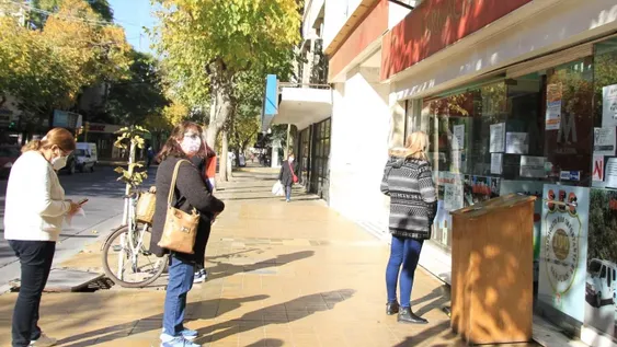 Para el Gobierno la Fase 1 no impactó, pero el comercio dice que perdió 30%