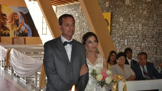 Después de por los menos 25 años hubo un casamiento en la Difunta Correa