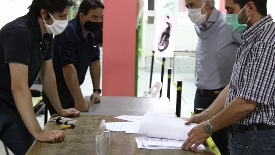 Catarata de impugnaciones a candidatos de Caselles, entre los que hay hasta un muerto