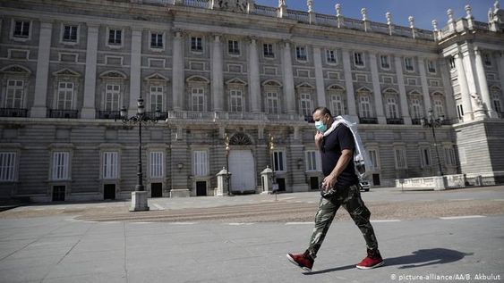 España bate récord de nuevos positivos diarios desde el inicio de la pandemia