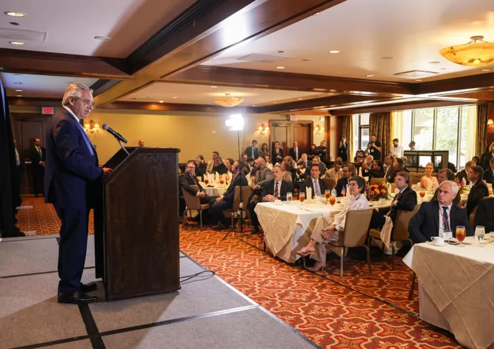 Fernández impulsa plan de inversión energética