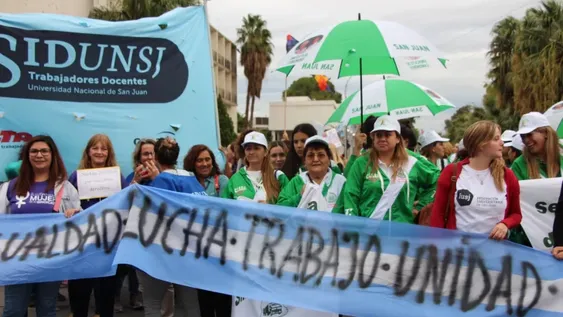 Las 9 consignas de la marcha por el 8M