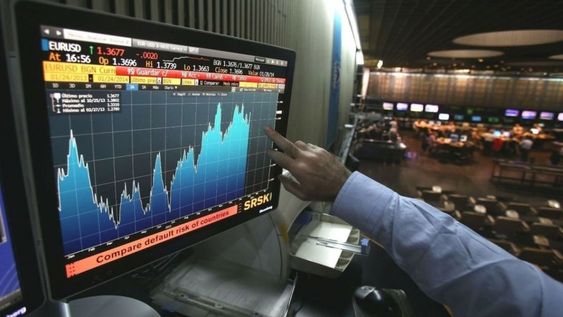 Un histórico aumento del riesgo país