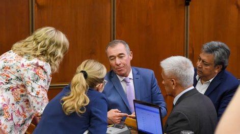 Sorpresa en los bloques aliados y opositores por el proyecto de Orrego para derogar los lemas en San Juan