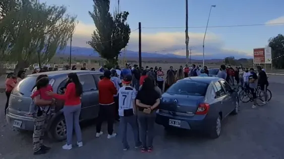 Vecinos de Calingasta protestaron contra la apertura del turismo en el departamento