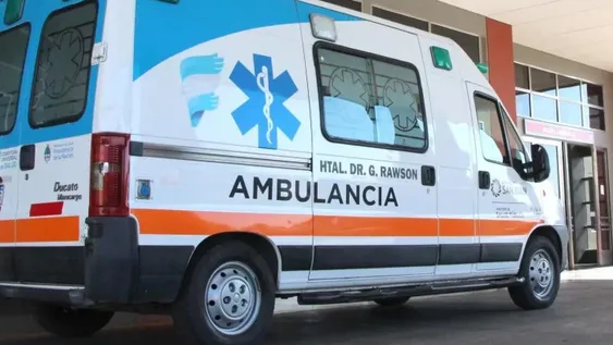 Un niño de 12 años fue embestido por un auto y, al quedar inconciente, fue hospitalizado