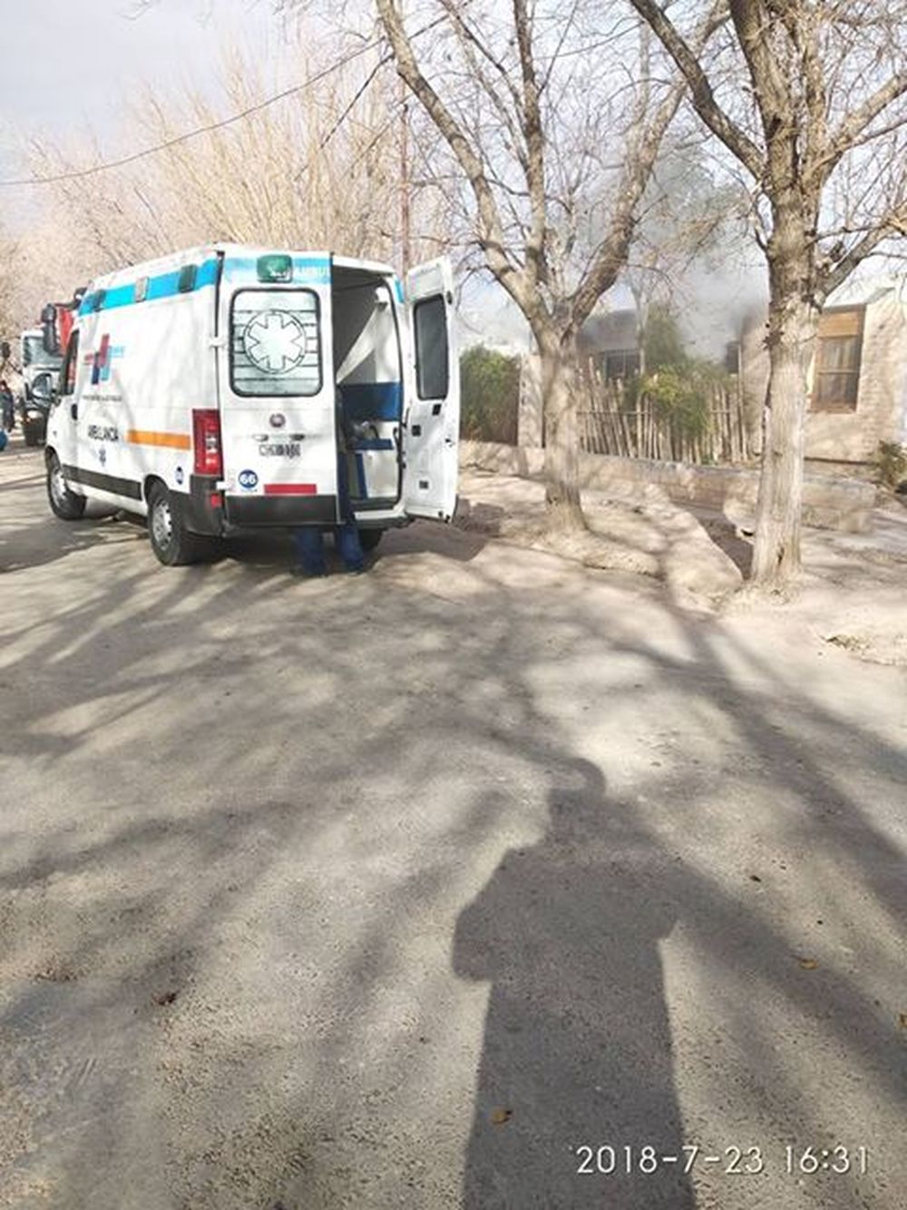 Un incendio arrasó con una casa y dos mujeres se salvaron de milagro