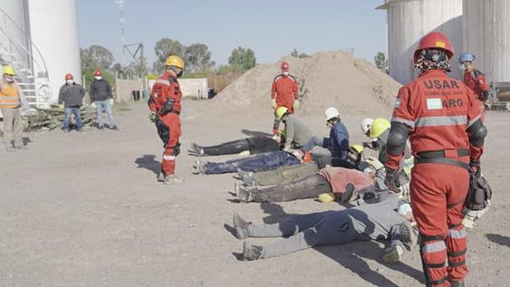 Empleados municipales se capacitaron para salvar vidas durante una catástrofe