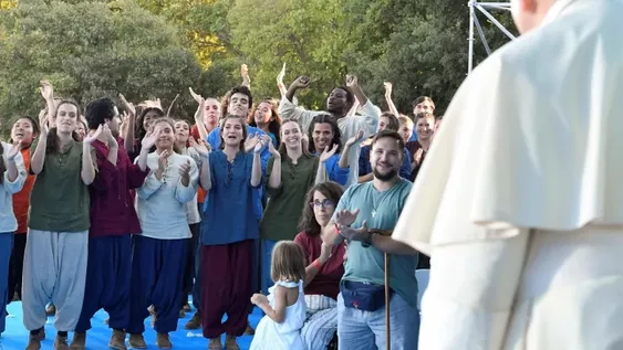 Francisco reiteró su plan de visitar el país en 2024