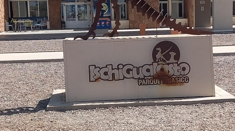 ischigualasto cerro sus puertas por la busqueda del helicoptero: suspendieron todas las actividades