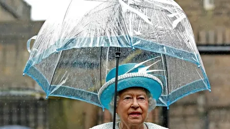 No necesitaba registro de conducir y tenía su propio cajero: los datos más insólitos de la Reina