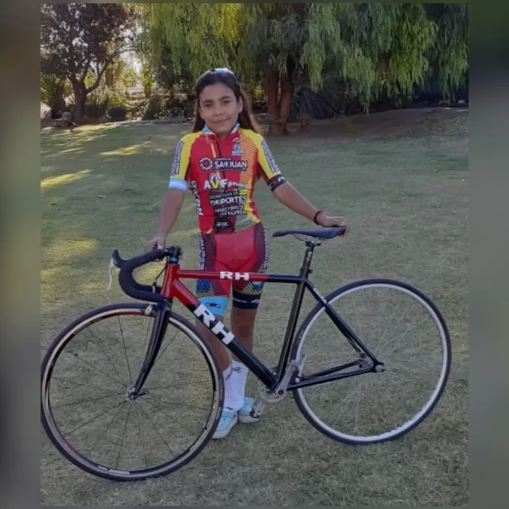 Daira, la nena que trae al ciclismo en el ADN y ya subió a su primer podio