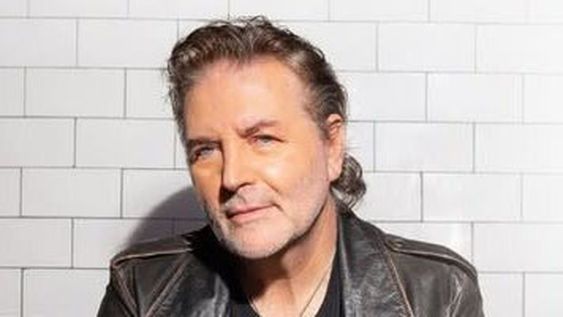 Miguel Mateos en San Juan: “Defiendo la música en vivo a muerte”