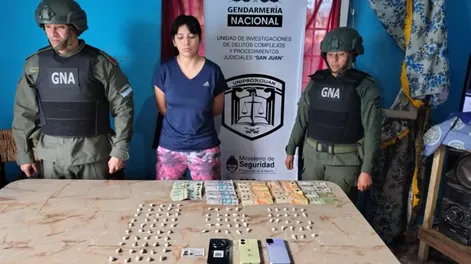 Gendarmería Nacional detuvo a una mujer con casi 100 dosis de cocaína