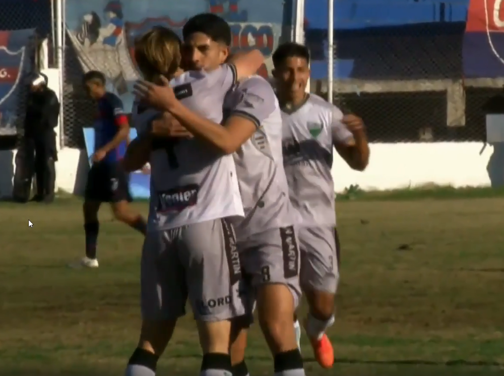 Gol de San Martín. Foto: captura X.