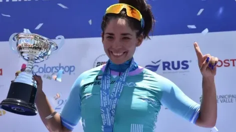 Magalí Balmaceda se cayó en la carrera, llegó con dolor y se consagró campeona