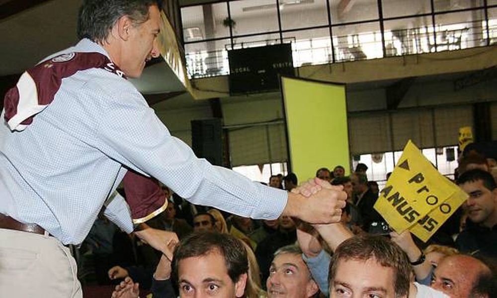 El macrismo une fuerzas y dispara contra Kirchner