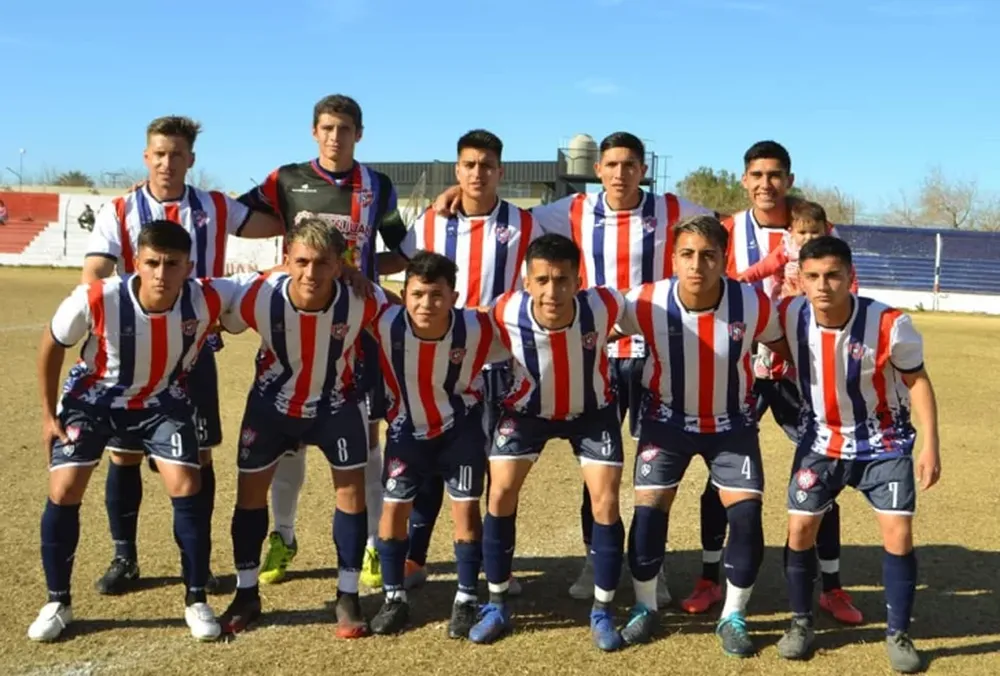 Peñarol venció a Carpintería y escaló posiciones en el cierre de la séptima fecha