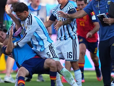 La campaña internacional denominada “Argentina Out”, un reclamo impulsado por hinchas de diversos países que exige la expulsión de la Albiceleste de las próximas ediciones de la Copa del Mundo.
