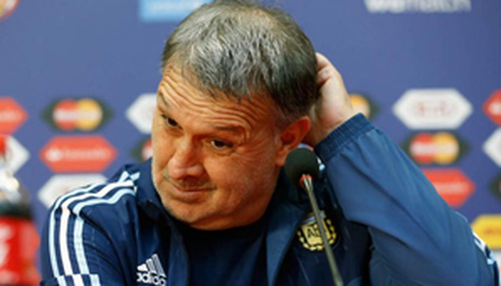AFA confirmó que Martino continúa en la Selección