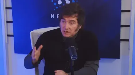 El presidente Javier Milei en su entrevista con Alejandro Fantino en el streaming Neura.