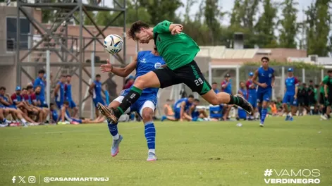 Pilar. Cocca fue uno de los puntos altos en el debut de San Martín con Chacarita.