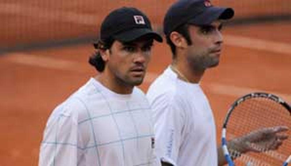 Schwank no pudo ganar en dobles