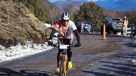 Ayesa quedó a un paso de subir al podio en el Tetratlón de Chapelco