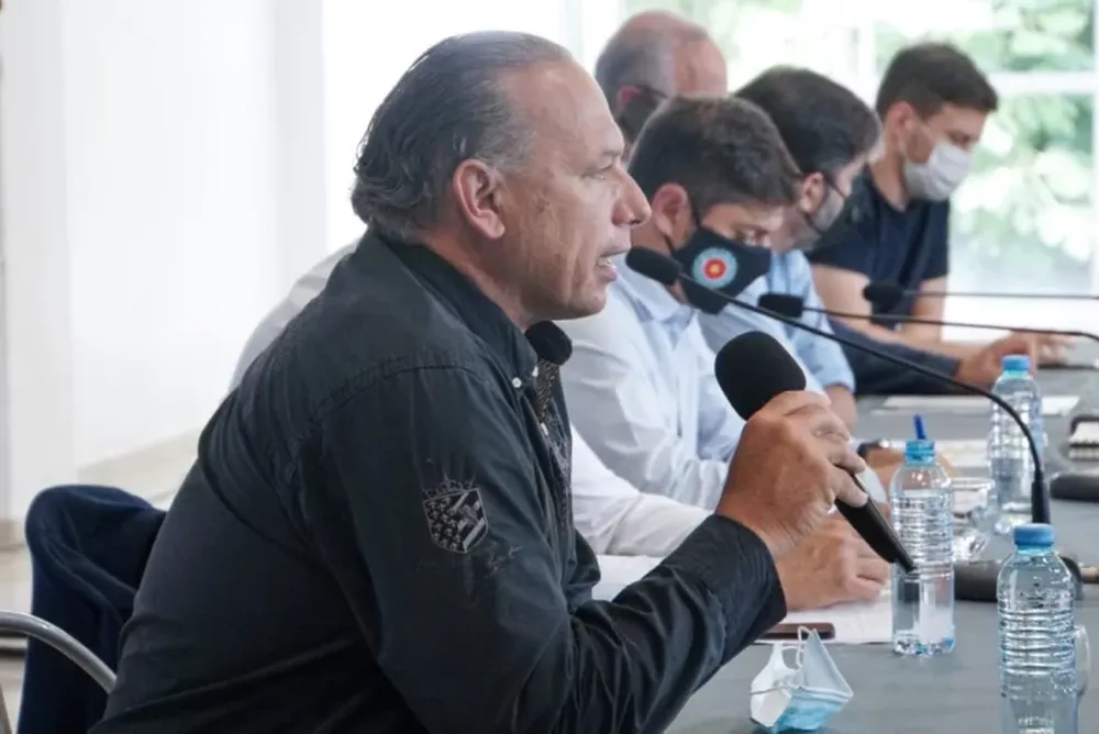 Berni comparó a los jóvenes que veranean en la Costa con los combatientes de Malvinas