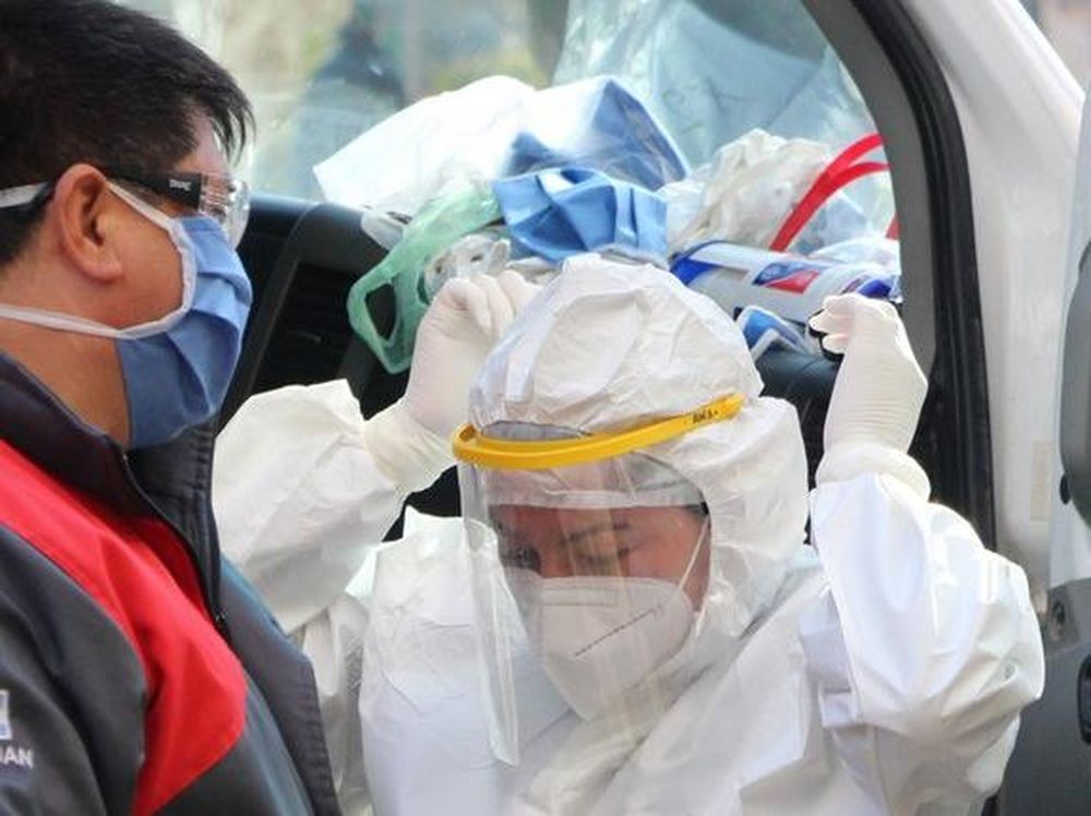 Trepan a 96 los casos sospechosos y 3 abuelos volvieron al geriátrico