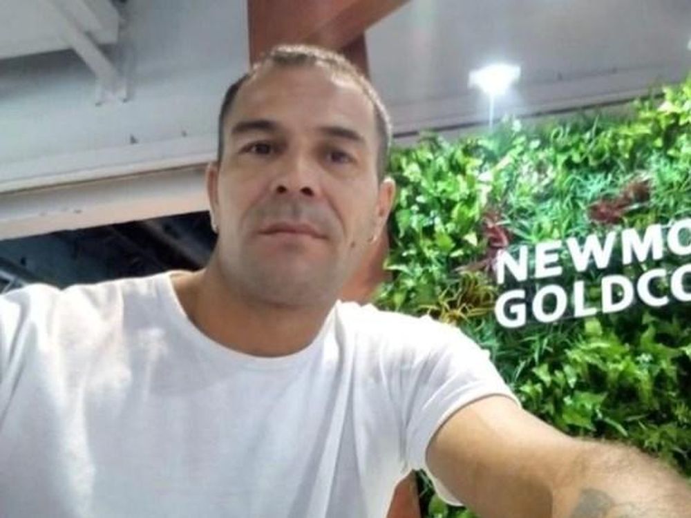 Un hombre quedó en estado crítico tras ser atacado por al menos 5 personas en la calle
