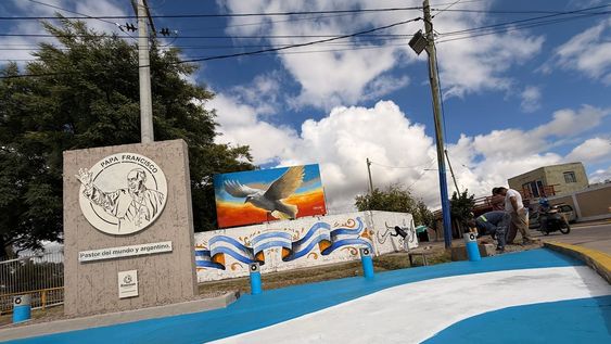 Este martes, Rawson inaugura el Monumento al Papa Francisco y bautiza con su nombre el Parque Provincial.