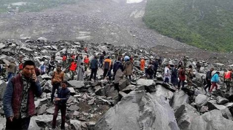 Al menos 19 personas murieron en un deslizamiento de tierras en China