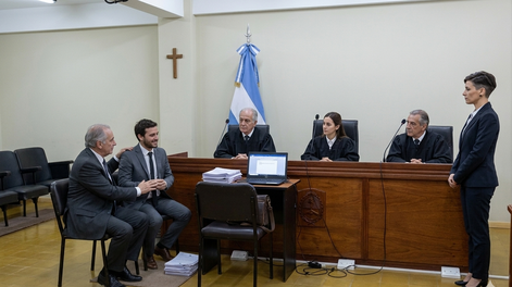 El acusado, un moro y feriante de San Juan, fue absuelto por unanimidad por el tribunal. Imagen creada con IA.&nbsp;