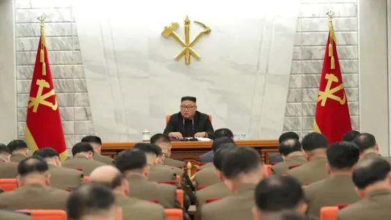 Kim Jong-un ordenó fusilar a cuatro personas por traficar películas y música de Corea del Sur