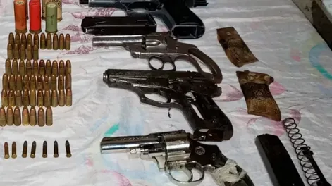 Saqueó una carnicería pero lo detuvieron por el arsenal que guardaba en su casa