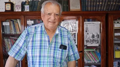 “Los voy a cag… matando”: el jefe sindical de Salud en San Juan atacó a piedrazos una camioneta y quedó filmado