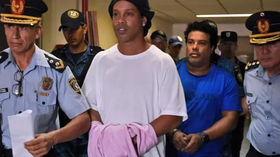 Ronandinho, otra vez en prisión