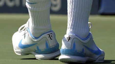 ¡Qué zapatillas, Roger!